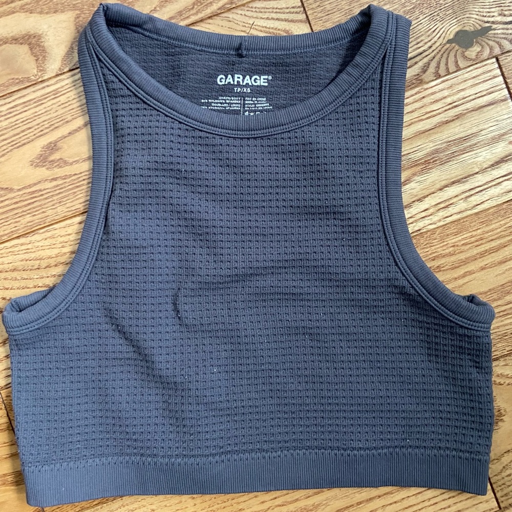 Garage XS crop top